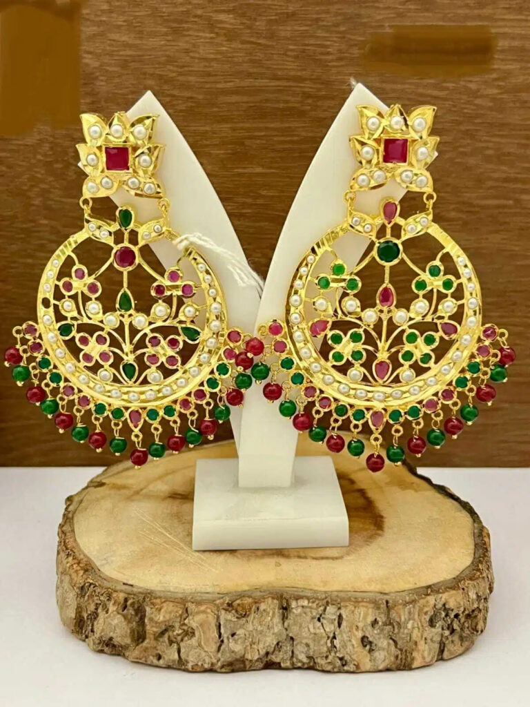 Image shows a pair of Jadau earrings