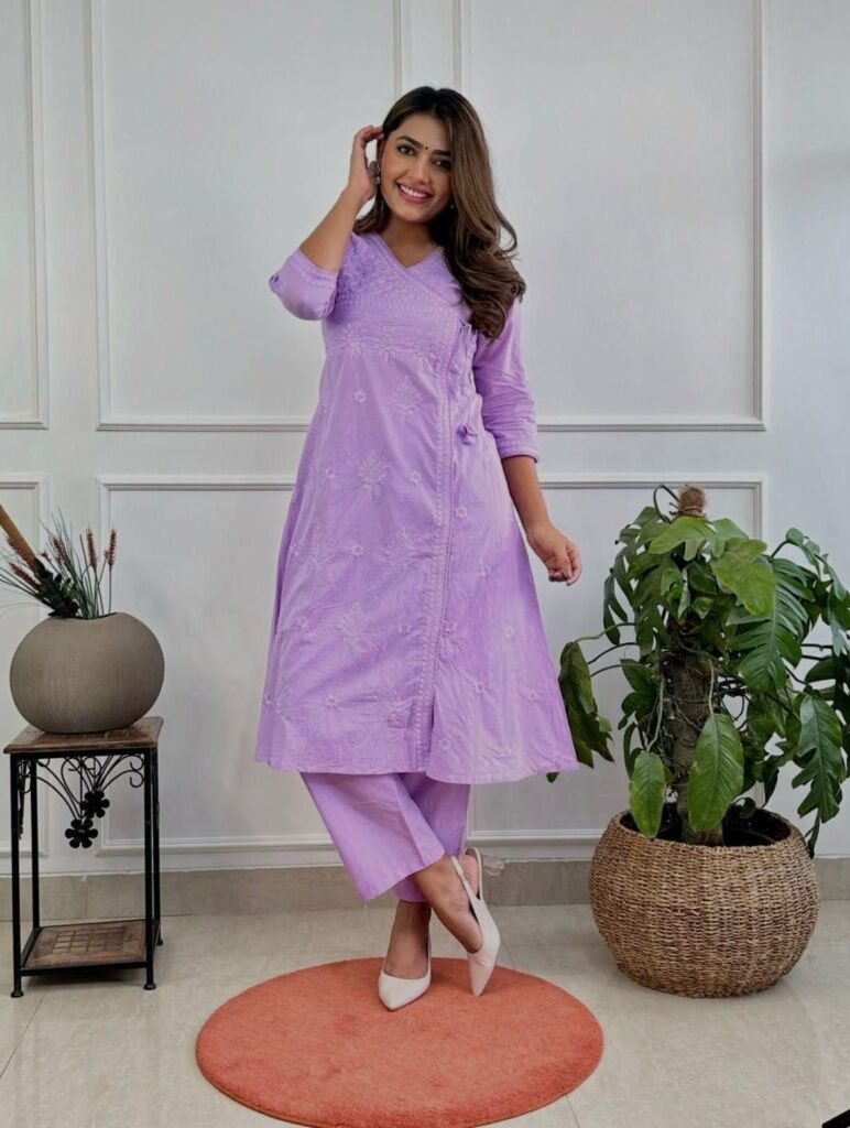 Image shows a model wearing a LUCKNOWI LAVENDER Kurti set